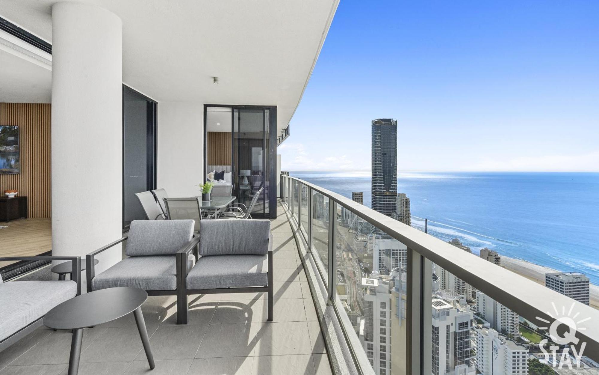 Circle On Cavill Surfers Paradise Mid Week Madness Deal - Q Stay Gold Coast Exterior photo
