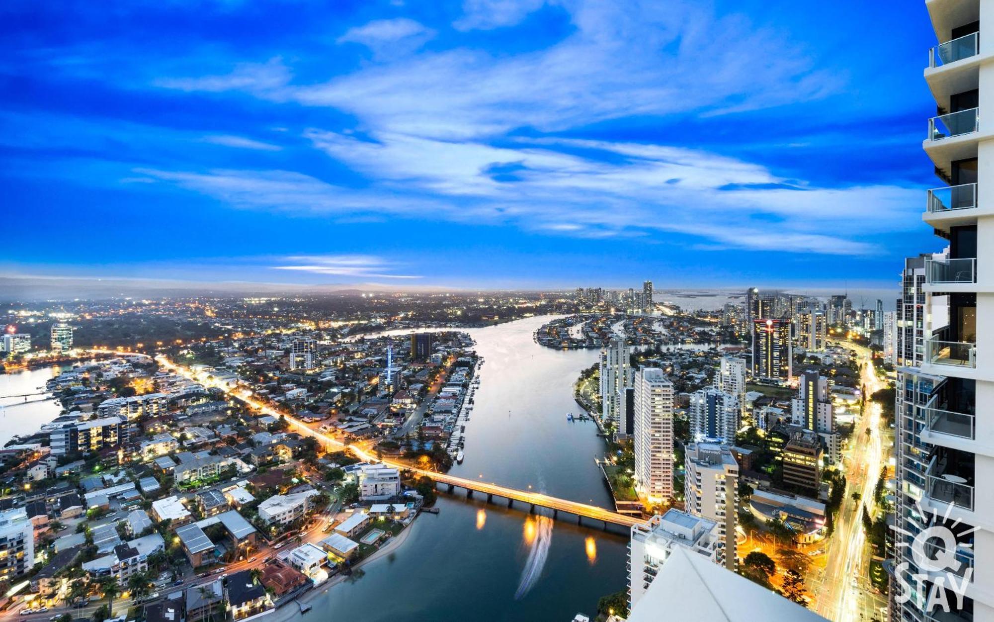 Circle On Cavill Surfers Paradise Mid Week Madness Deal - Q Stay Gold Coast Exterior photo