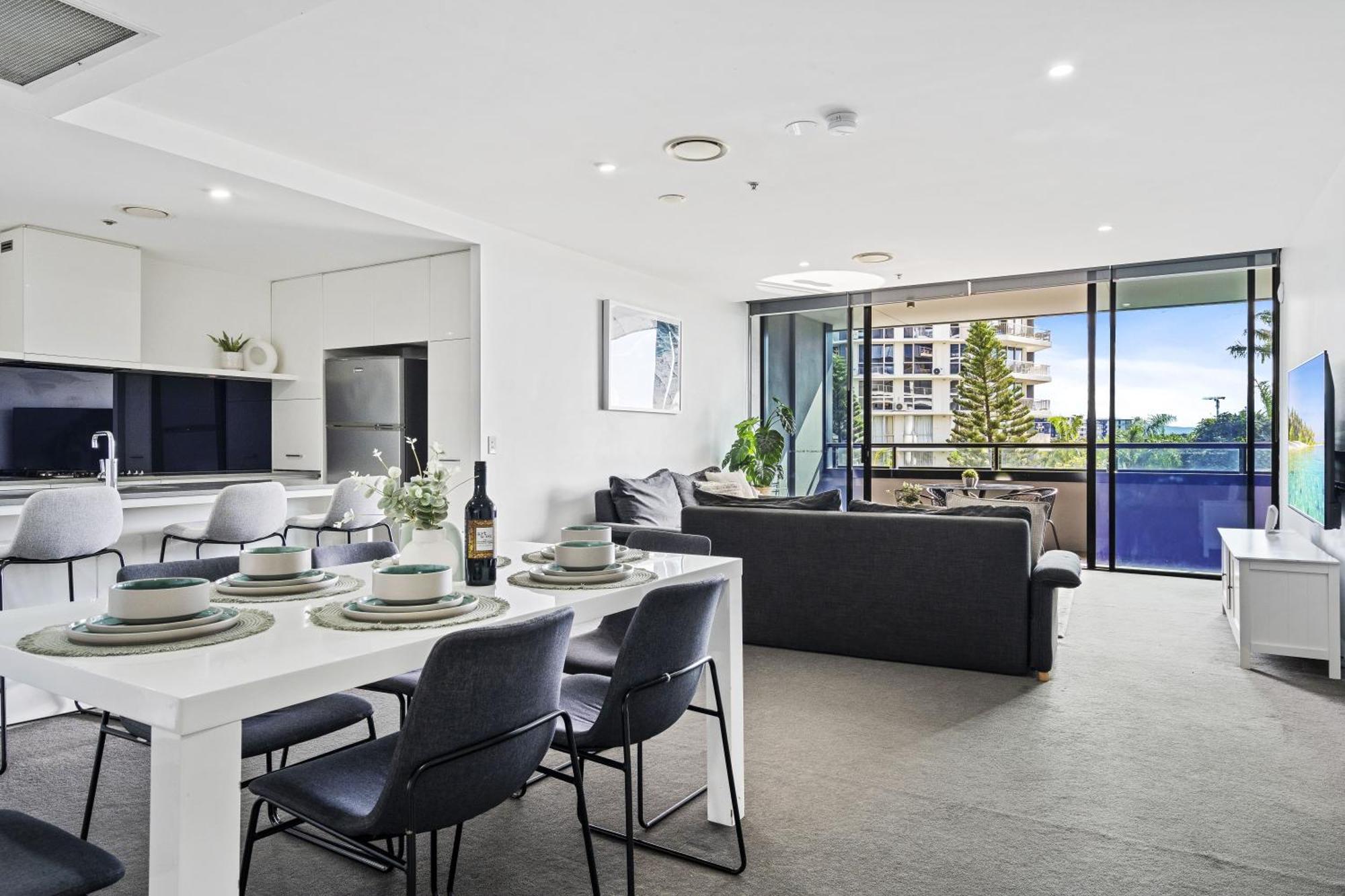 Circle On Cavill Surfers Paradise Mid Week Madness Deal - Q Stay Gold Coast Exterior photo