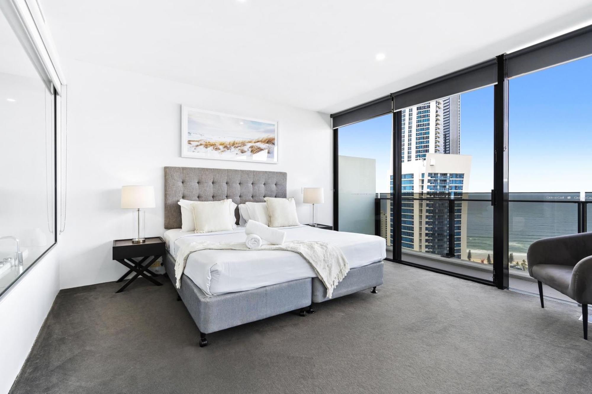 Circle On Cavill Surfers Paradise Mid Week Madness Deal - Q Stay Gold Coast Exterior photo